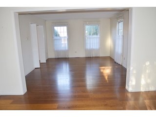 Property photo 6 - Gorgeous 4 Bedroom 2-Story Home with Full Basement - Real Estate Auction